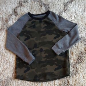 Boys size 6/7 Long John shirt
